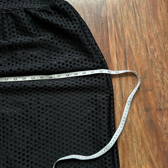 H&M Woman’s Size Sleeveless Black Dress With Beautiful Peekaboo Details - Picture 6 of 7